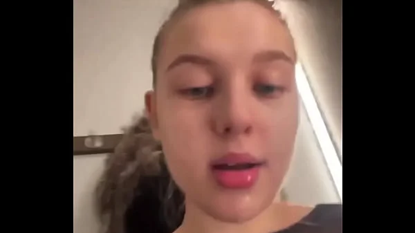 Blowjob in the Changing room