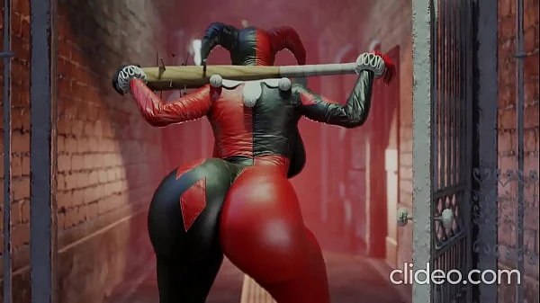 Harley Quinn shaking her bubble booty