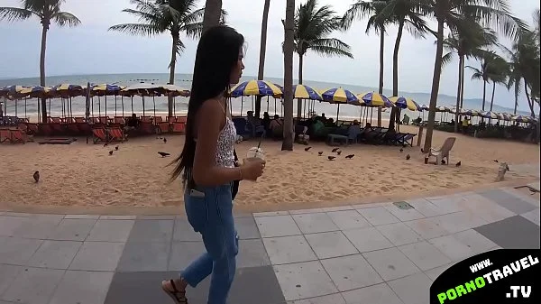 Fit thai girlfriend fucking hard