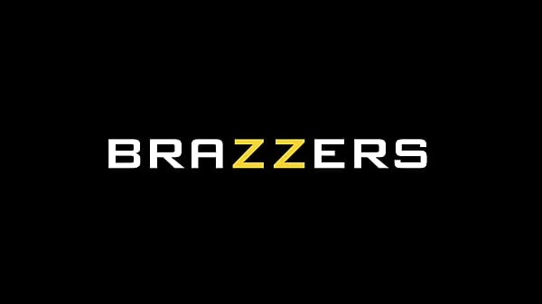 Frisky Fishnet Fucking - Angela White / Brazzers  / stream full from www.zzfull.com/dren