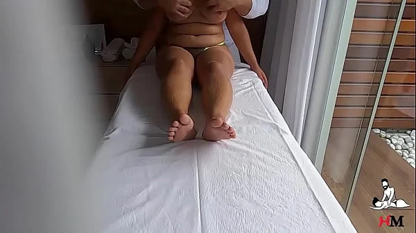 Camera escondida filmou terapeuta passando a mão na paciente novinha - VIDEO REAL