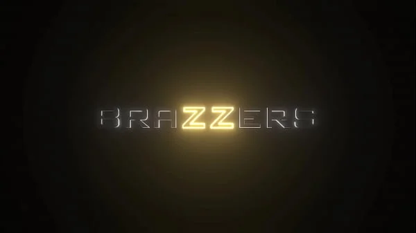 Best of ZZ - Sluttiest Strippers.Mia Malkova, Abella Danger, Madison Ivy, Kagney Linn Karter, Kayla Kayden, Asa Akira / Brazzers  / stream full from www.zzfull.com/raz