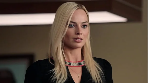 Margot Robbie crotch - BOMBSHELL - flash, audition, legs, upskirt, panties