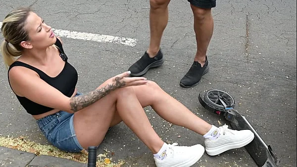 Rampant Ria Sunn Enjoys A DP Threesome After Scooter Accident GP3082