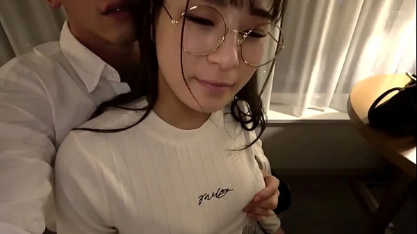 https://bit.ly/3A7rjPq 個人撮影 G乳の超爆乳デカパイフリーター   眼鏡っ娘と体操服コスSEX お風呂ローションでぬっるぬるでイキまくり 普段と違う濃厚なSEXのためにおっぱい丸見えな変態体操服を用意 バックで上下左右に暴れまわる柔らかい神乳は必見